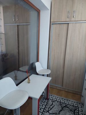 Vand apartament 3 camere - imagine 9