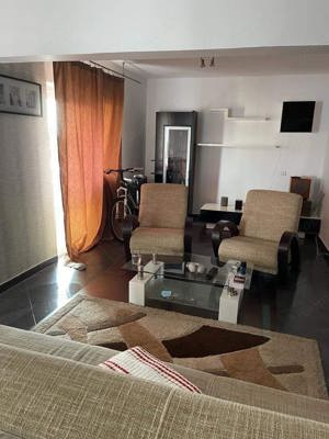 De vanzare apartament 3 camere 65.000 euro - imagine 4