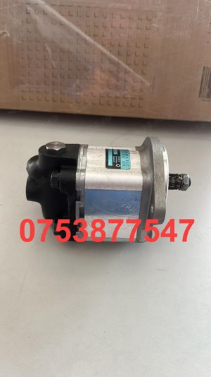 Pompa de directie JCB 3CX - imagine 6