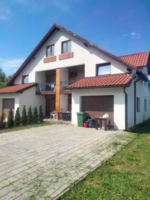 Duplex in Livezeni cu 14 cam  pe  10 ari teren  - imagine 3