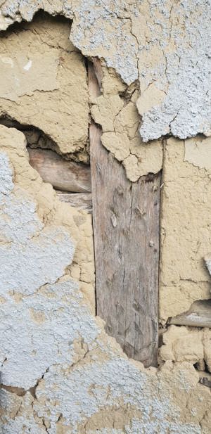 Casa veche maramureseana stejar de VANZARE - imagine 2