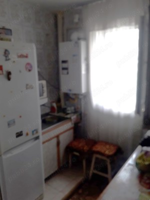 39500 Euro Apartament 2 camere, semidecomandat, Micro 21. - imagine 3