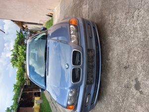 Dezmembrez Bmw e46 316i an 1999