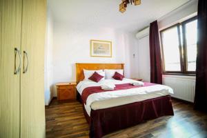 Acces NON STOP camera dubla in regim hotelier - Unirii - Str. Liveni