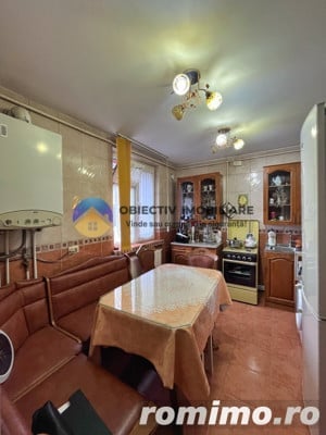 Apartament 3 camere-Zona Spitalul Judetean/Scoala nr.2