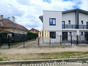 Casa in regim cuplat de vanzare, Recea