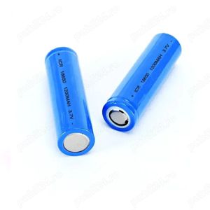 Acumulatori tip 18650