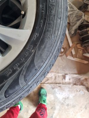 4 cauciucuri de vara 235 55 17cu jante de aliaj de BMW  - imagine 2