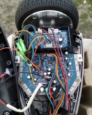 reparatii hoverboard - imagine 2