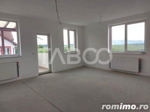 Apartament spatios bloc nou 3 camere  96 mp zona linistita in Cisnadie - imagine 6