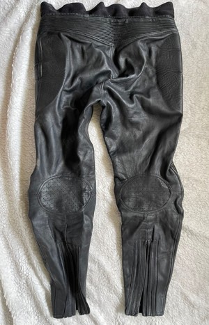 Pantaloni motor negri barbati piele protectii solduri genunchi Moto Line - imagine 2