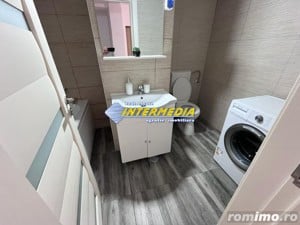 Vanzare Apartament 2 camere Bloc Nou mobilat si utilat loc parcare - imagine 2