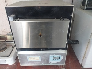 Cuptor calcinare tehnica dentara