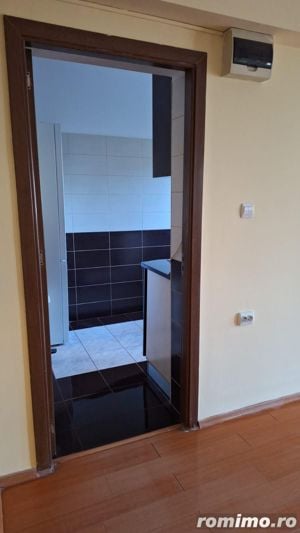 Apartament 3 camere Penthouse 1 mai super ocazie !!!!COMISION 0 % !!! - imagine 4