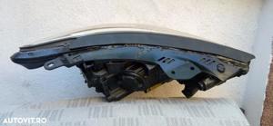 Far xenon stanga Hyundai Santa Fe 2015 facelift - imagine 5