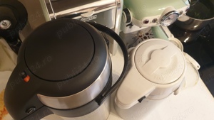 Termos argintiu cu pompa