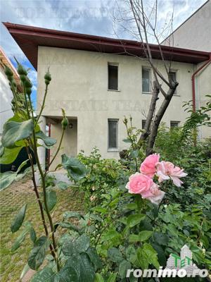 Lac Baneasa, Herastrau , proprietate compusa din 2 vile - imagine 7