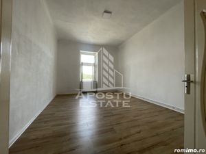 Apartament spatios patru camere central - imagine 8