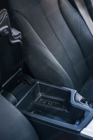 B M W  320 xDrive urgent - imagine 8