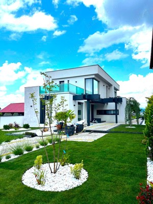 Servicii Peisagistice 