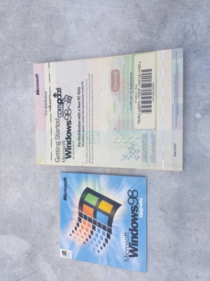 CD inregistrare WIN 98SE  cu Product key  - imagine 4