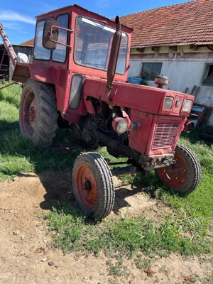 Vând plug 5 capuri, tractor u650 - imagine 4