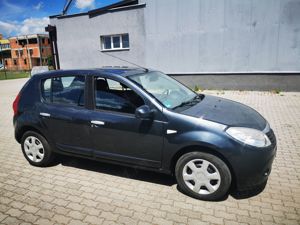Dacia Sandero 1.5 dCi - imagine 2