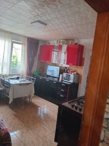 Casă de vânzare  - imagine 4