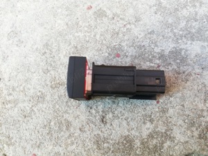 buton releu avarie volkswagen polo 6R - imagine 5