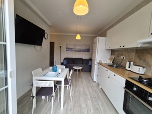 Apartament 2 camere, parter, terasa,loc de parcare - imagine 2