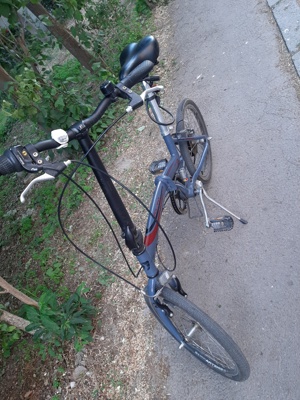 Bicicleta de calitate, Made in Romania, cadru aluminiu, pliabila, aproape noua, schimbator Shimano - imagine 5