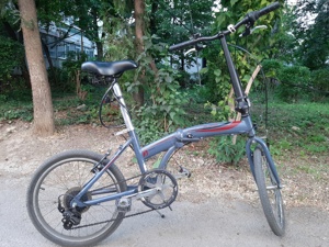 Bicicleta de calitate, Made in Romania, cadru aluminiu, pliabila, aproape noua, schimbator Shimano - imagine 2