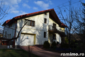 Snagov langa padure vila 5 camere P+1E teren 2000 mp, foisor, garaj - imagine 2