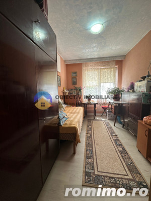 Apartament 3 camere ETAJ2 - PETRODAVA  - imagine 11