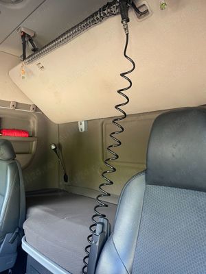 Autotractor Scania R410 - imagine 4