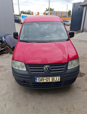 Dezmembrez VW Caddy 1.9 tdi  - imagine 4