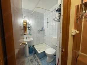 Vand apartament 4 camere, zona Victor Babes - imagine 4