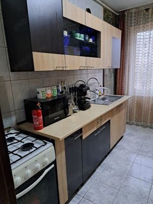 Vând :  Apartament   in cartierul Unirii Str : Ștefan Cico Pop Confort 1 Etajul 2 . Comfort 1 . - imagine 2