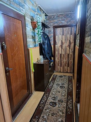 Vând :  Apartament   in cartierul Unirii Str : Ștefan Cico Pop Confort 1 Etajul 2 . Comfort 1 . - imagine 5