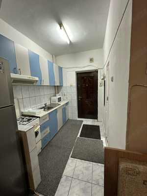 Garsoniera de inchiriat - imagine 3