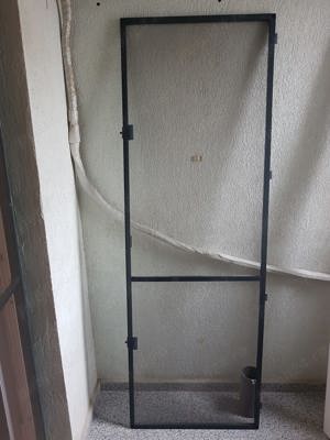 Vand 2 usi  cu plasa pentru tantari