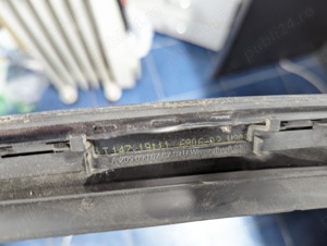 Vând set ornament cupolă pentru Mercedes W205