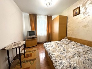 Apartament modern cu 4 camere, 2 bai, decomandat ,zona Fabra - imagine 9