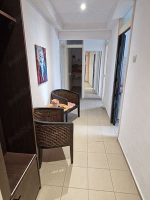 Închiriere apartament 2 camere decomandate Sector 4