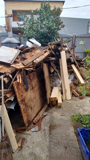 Transport moloz în toate sectoarele 