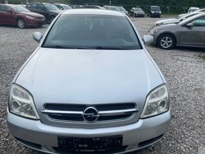 Dezmembrez Opel vcetra C  - imagine 4