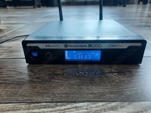 Microfon Wi-Fi Electro Voice R300, foarte bun, aștept oferte,    - imagine 3
