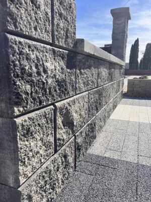 Boltar Gard Arhitektur Quartz - imagine 2