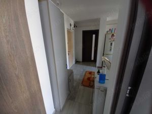 Vand apartament 2 camere decomandate - imagine 5