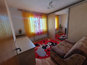 Închiriez apartament cu 2 camere - imagine 5